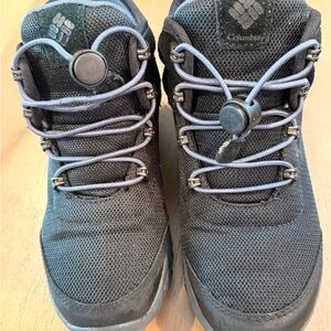 Columbia Kids Black Boots with Gray Accents